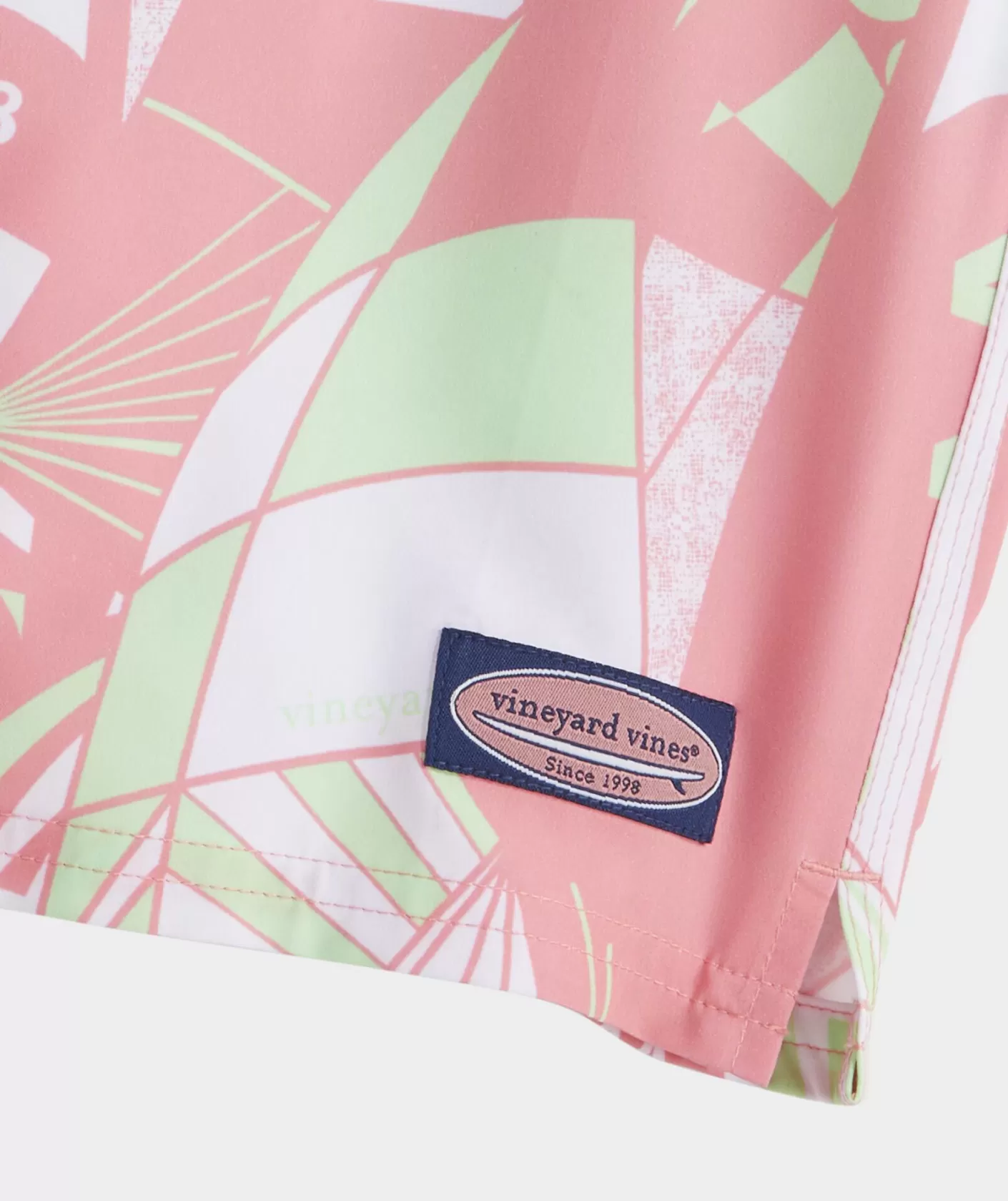 Vineyard Vines 7 Inch Printed Chappy Swim Trunks< Swimwear