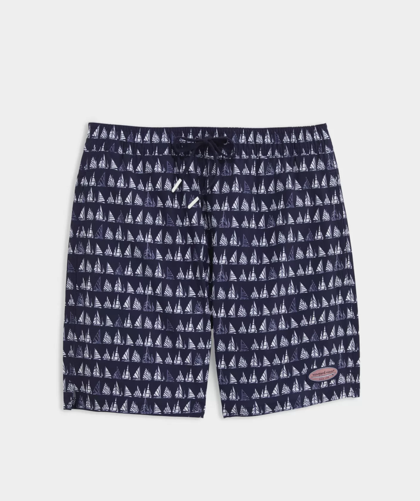 Vineyard Vines 7 Inch Solid Chappy Swim Trunks< Mens