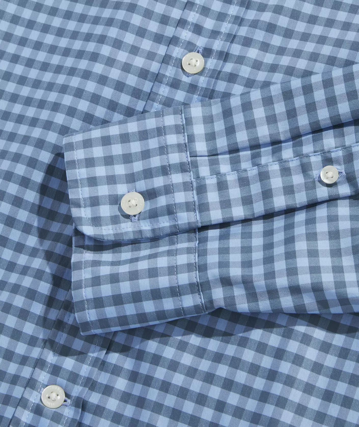 Vineyard Vines On-The-Go brrr° Gingham Shirt< Button-Down Shirts